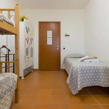 Tenuta Vallegaia Willa *