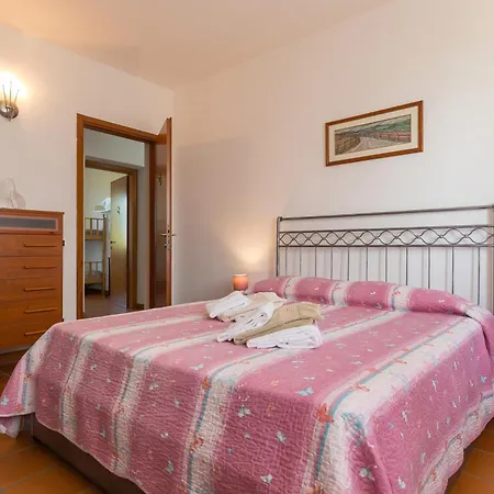 Tenuta Vallegaia Villa *