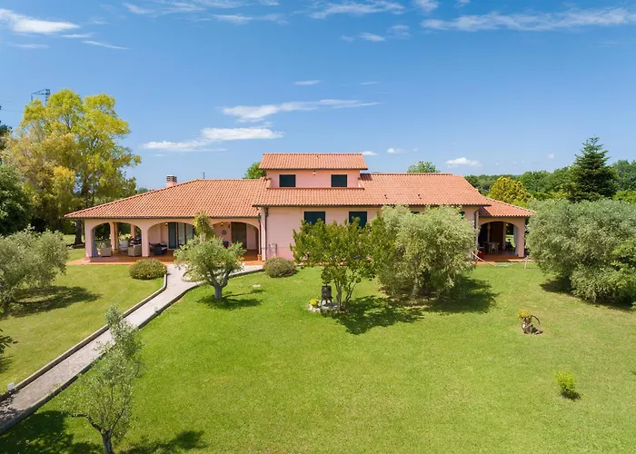 Tenuta Vallegaia Villa *